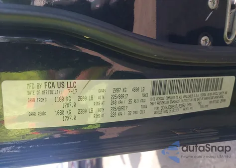 2018 Jeep Compass Latitude 4X4 from USA, damaged, VIN 3C4NJDBB9JT103883